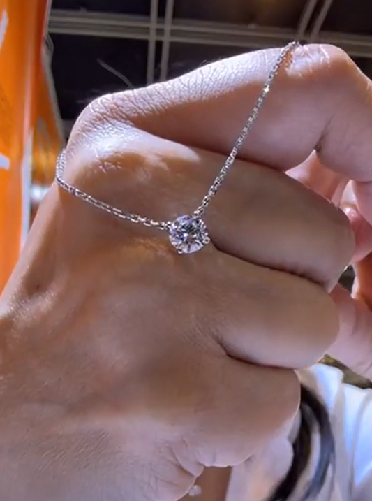1ct LGD East-west VVS2 Necklace 3.70g 18K WG
