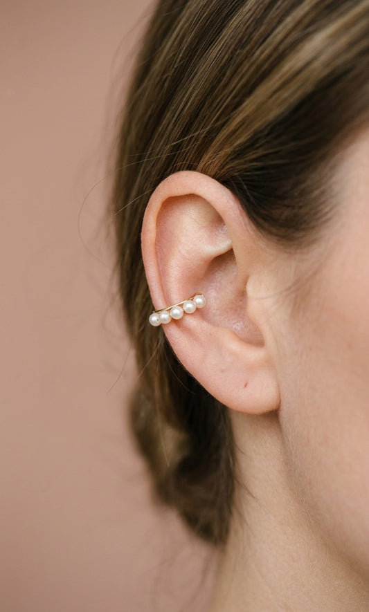 Pearl Earcuff