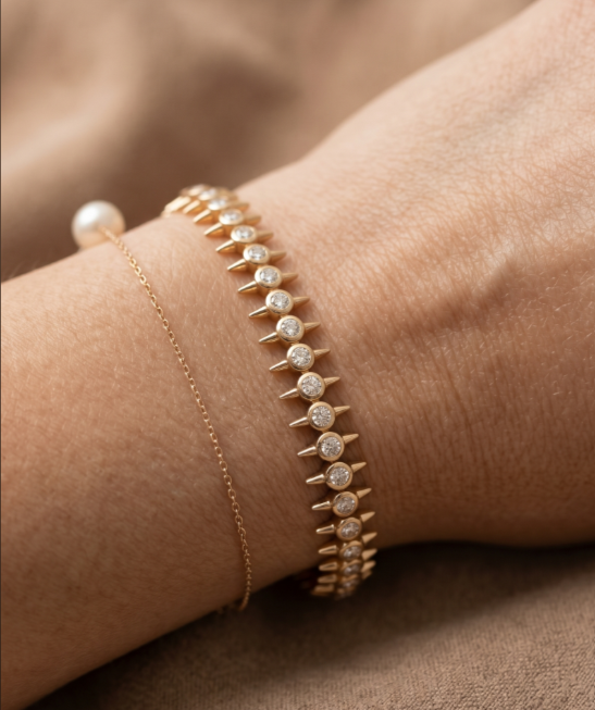 Round Cut Diamond in Bezel Setting Spikey Bracelet