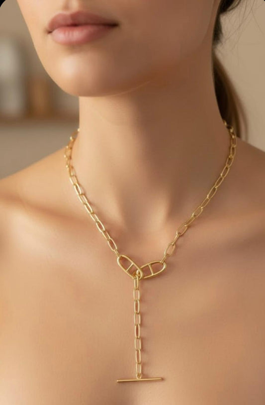 Toggle-style Paperclip Chain Necklace